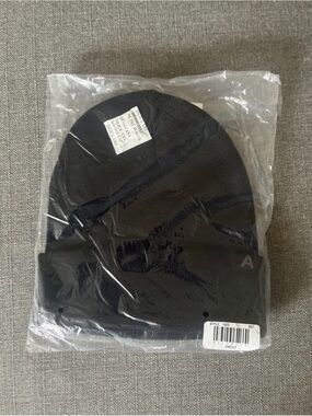 Aeropostale Black Beanie Hat